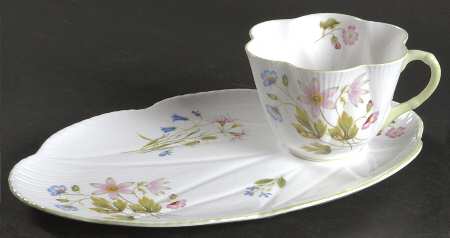 Wild Anemone Snack Plate & Cup Set