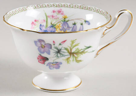 Wild Flowers (Gainsborough) Footed Cup