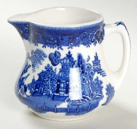 Blue Willow Blue Creamer