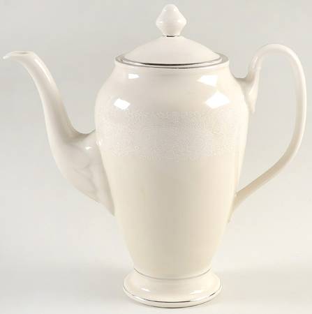 Bridal Veil Coffee Pot & Lid