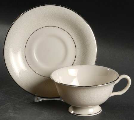 Mantilla Footed Cup & Saucer Set