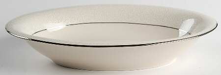 Mantilla 10" Oval Vegetable Bowl