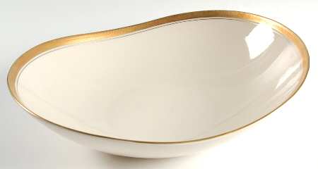 Royal Baroness (Gold Trim) 11" Oval Vegetable Bowl