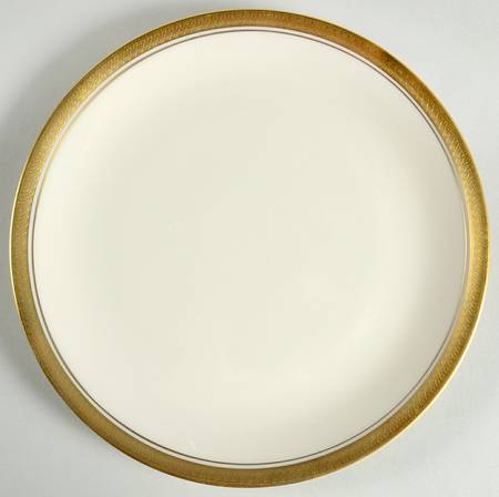 Royal Baroness (Gold Trim) Salad Plate