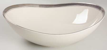 Royal Baroness (Platinum Trim) 8" Oval Vegetable Bowl