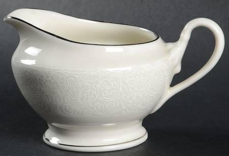 SHO11 Creamer