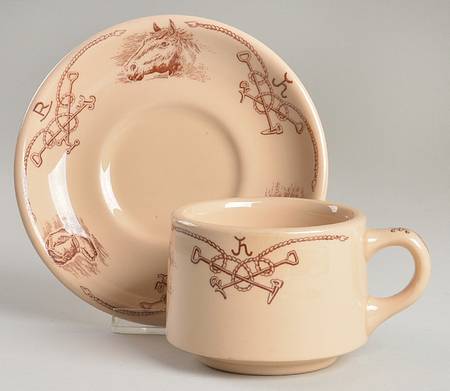 Round Up Footed Cup & Saucer Set