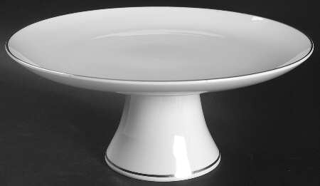 Golden Heirloom 10" Diameter Pedestal Cake Stand
