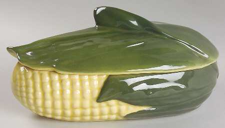 Corn Queen 1.5 Quart Oval Covered Casserole