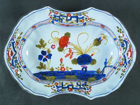 Carnation 13" Oval Vegetable Bowl