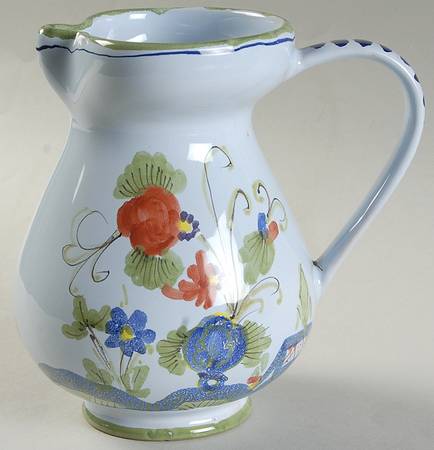 Carnation 24 Oz Pitcher