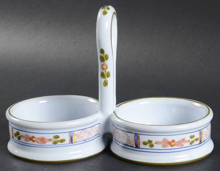 Carnation Tray for Vinegar and Oil Tray Set
