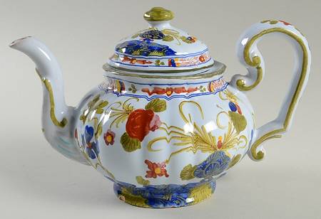 Carnation Teapot & Lid