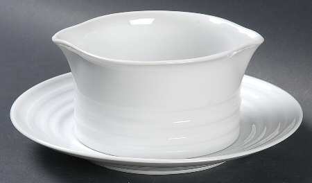 Consort Gravy Boat with Attached Underplate