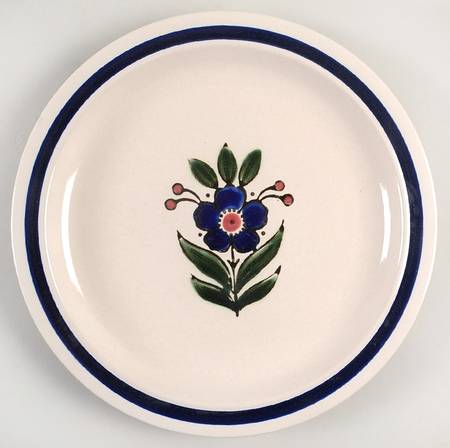 Danube Flower 12" Chop Plate (Round Platter)