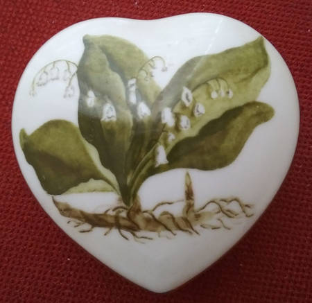 Irish Garden Lid for Heart Shape Box