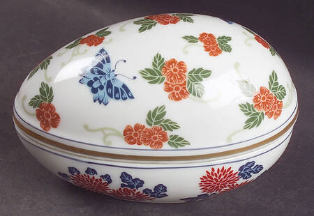 Mikado Large Egg Box & Lid