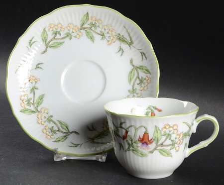 Mimosa Flat Cup & Saucer Set