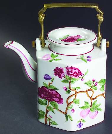 Plumrose Teapot & Lid with Brass Handle