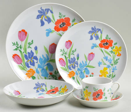 Primavera 5 Piece Place Setting