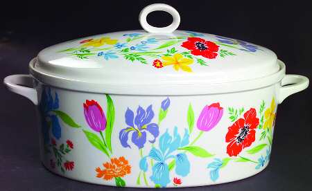 Primavera 4.5 Qt Oval Covered Casserole