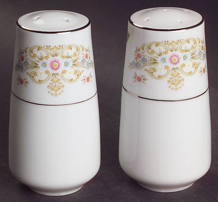 Coronet Salt & Pepper Set