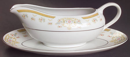 Coronet Gravy Boat & Underplate/Relish