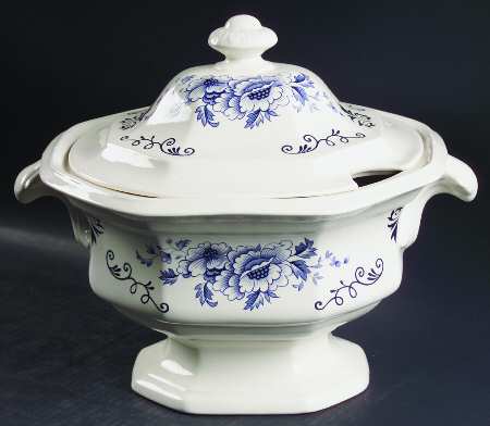 Clinton Inn Tureen &  Lid