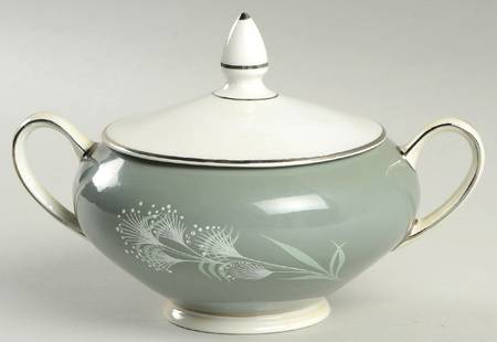 Haslemere Platinum Sugar Bowl & Lid