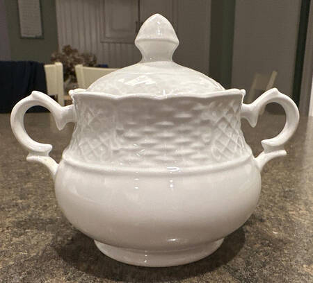 Marlborough (Embossed Wicker Lattice Rim) Sugar Bowl No Lid