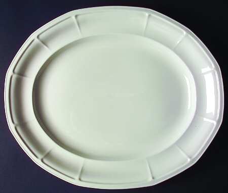 Museum White 15" Oval Serving Platter