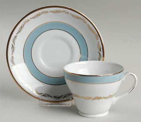 Oakwood Footed Cup & Saucer Set