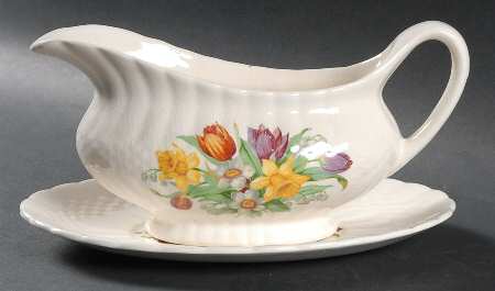 Providence Gravy Boat & Underplate