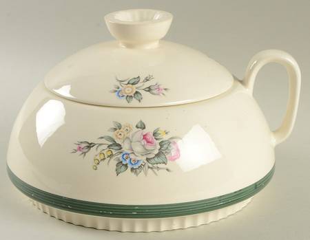 Antoinette 1.5 Qt Round Covered Casserole
