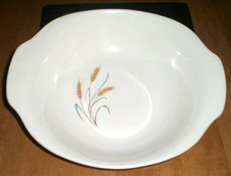 Bountiful 9" Round Vegetable Bowl