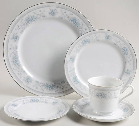 Bridal Bouquet 5 Piece Place Setting
