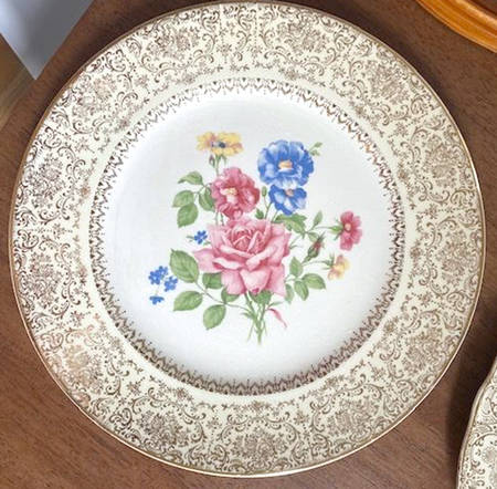 Carolyn Service Plates Service Plate (Charger)