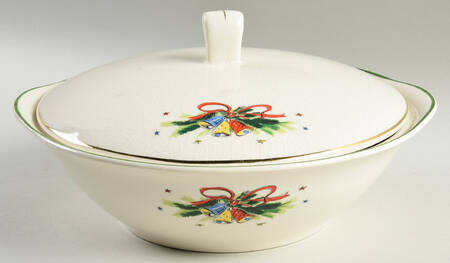 Christmas Eve (Earthenware, Green, Gold) Round Covered Vegetable