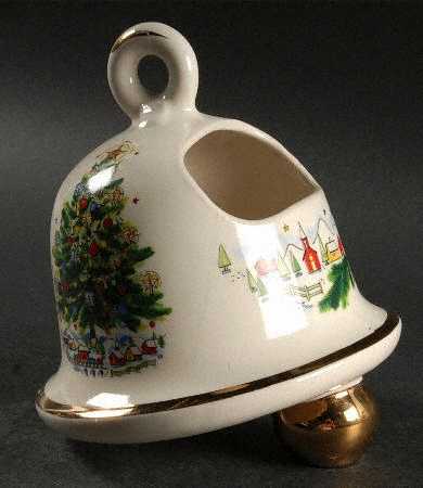 Christmas Eve (Earthenware, Green, Gold) Small Centerpiece