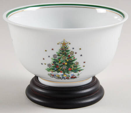 Christmas Eve (Porcelain) 6" Revere Bowl & Wood Stand