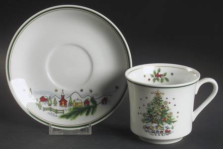 Christmas Eve (Porcelain) Flat Cup & Saucer Set