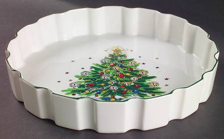 Christmas Eve (Porcelain) 10" Quiche