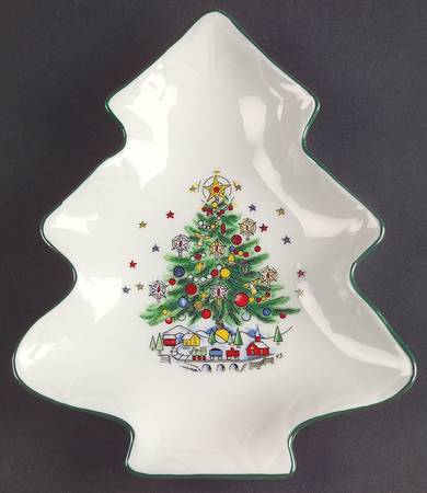 Christmas Eve (Porcelain) Small Tree Shaped Dish
