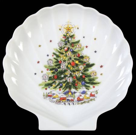 Christmas Eve (Porcelain) 7" Shell Shaped Dish
