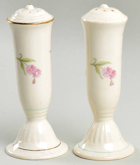 Claudia Salt & Pepper Set