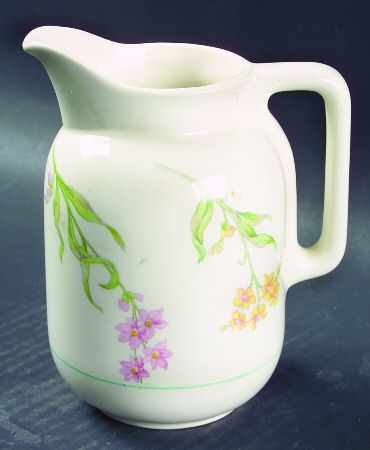 Claudia 16 Oz Pitcher