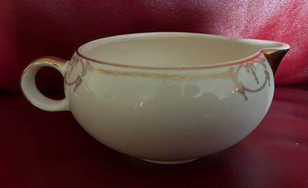Commodore Gravy Boat by Salem