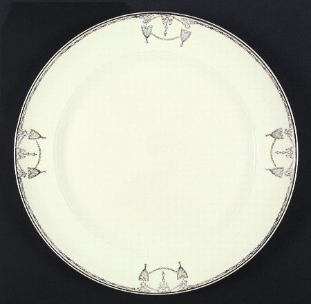 Commodore Dinner Plate