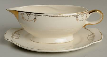 Commodore Gravy Boat & Underplate