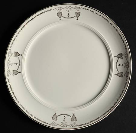 Commodore Luncheon Plate
